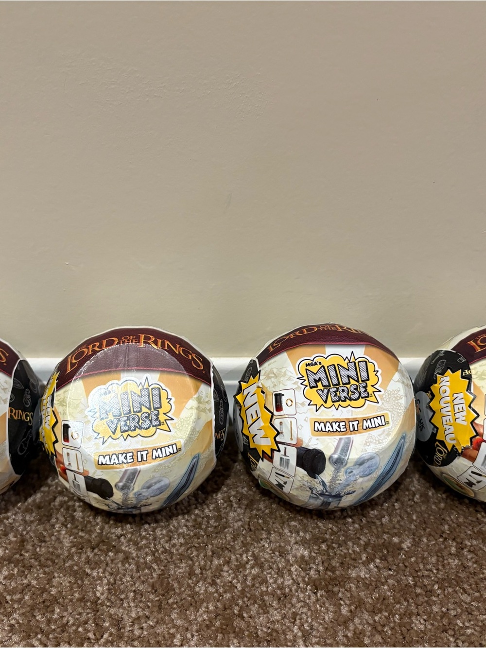 Mini Verse Make It Mini! Lord of the Rings Collectible Toy Balls - Lot of 4